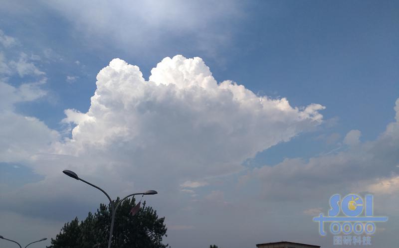 藍天白云